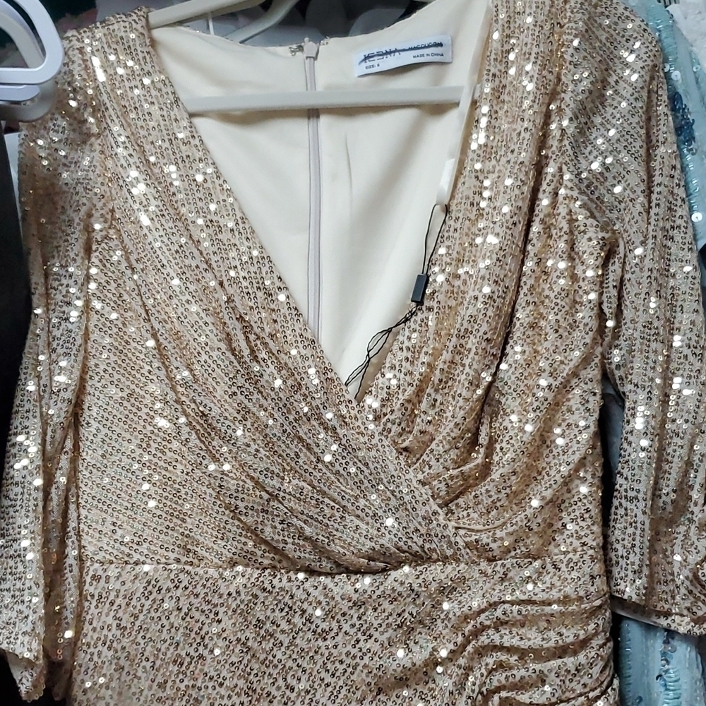 Mac Duggal Ieena Ruched Sequin Trumpet Gown 6 NWT 42015 - Picture 4 of 7